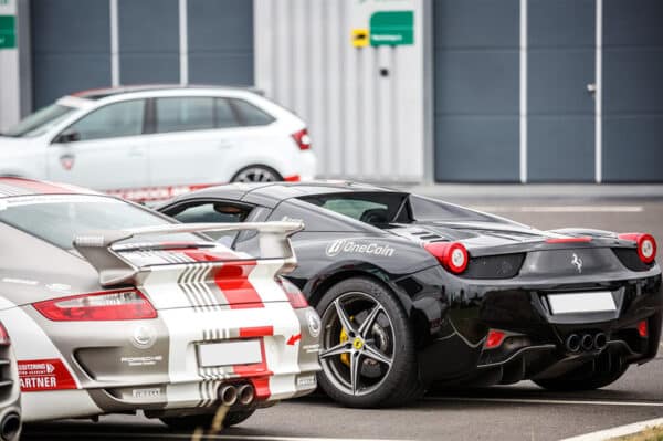 Ferrari Renntaxi Groß Dölln (2 Rdn.)